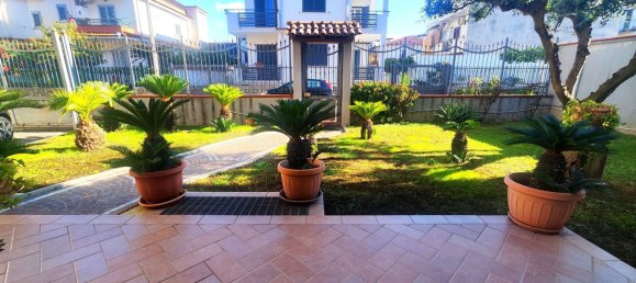 Вилла с 9 комнатами в Теверола, Италия № 78846 32