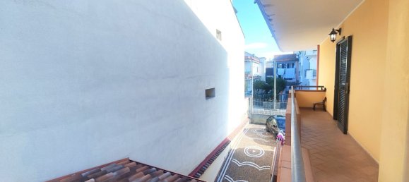 Вилла с 9 комнатами в Теверола, Италия № 78846 4