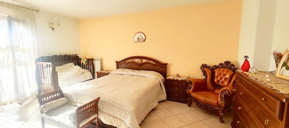 Вилла с 9 комнатами в Теверола, Италия № 78846 3