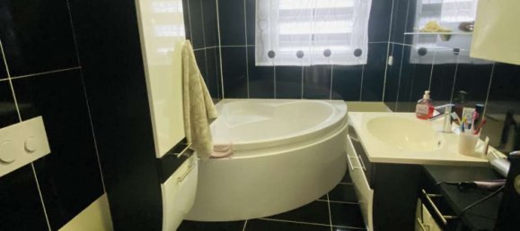 4-salle Maison de ville à Hochtaunuskreis, Germany No. 234760 7