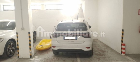 20m² Parking in Genoa, Italy No. 171837 8