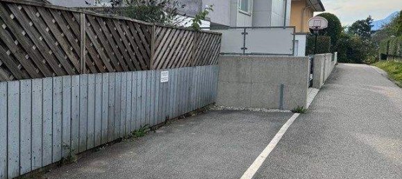 Estacionamento em Mils, Austria N.º 42176 2