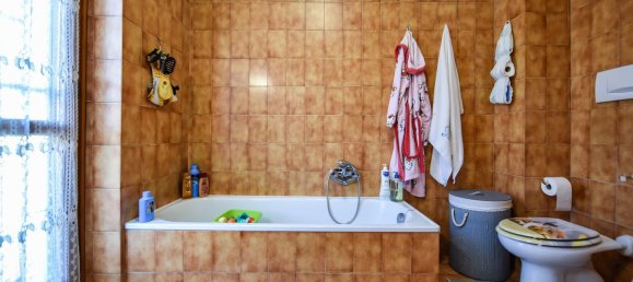 8 rooms House in Settimo Torinese, Italy No. 49729 36