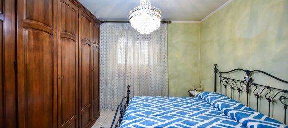 8 rooms House in Settimo Torinese, Italy No. 49729 5