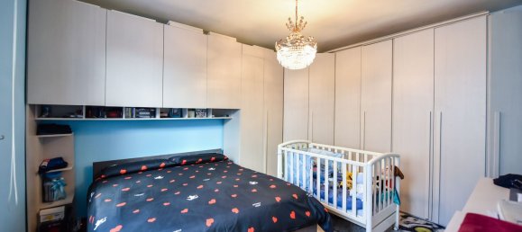 8 rooms House in Settimo Torinese, Italy No. 49729 31