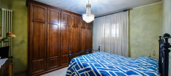 8 rooms House in Settimo Torinese, Italy No. 49729 4