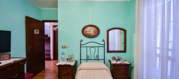 8 rooms House in Settimo Torinese, Italy No. 49729 22