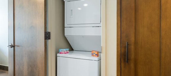 2 bedrooms Cafe / restaurant in Avon, USA No. 84 23