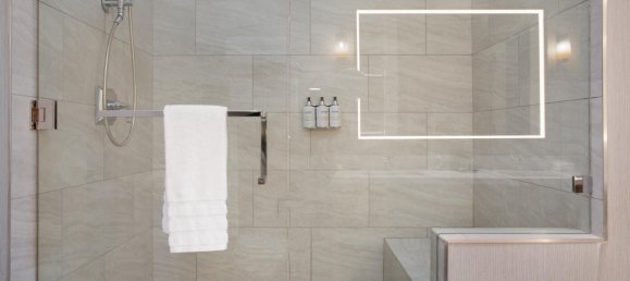 2 bedrooms Cafe / restaurant in Avon, USA No. 84 22