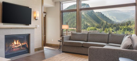 2 bedrooms Cafe / restaurant in Avon, USA No. 84 4