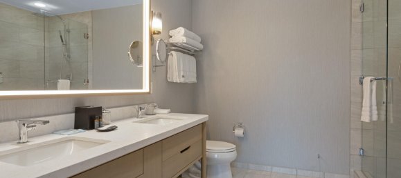 2 bedrooms Cafe / restaurant in Avon, USA No. 84 21