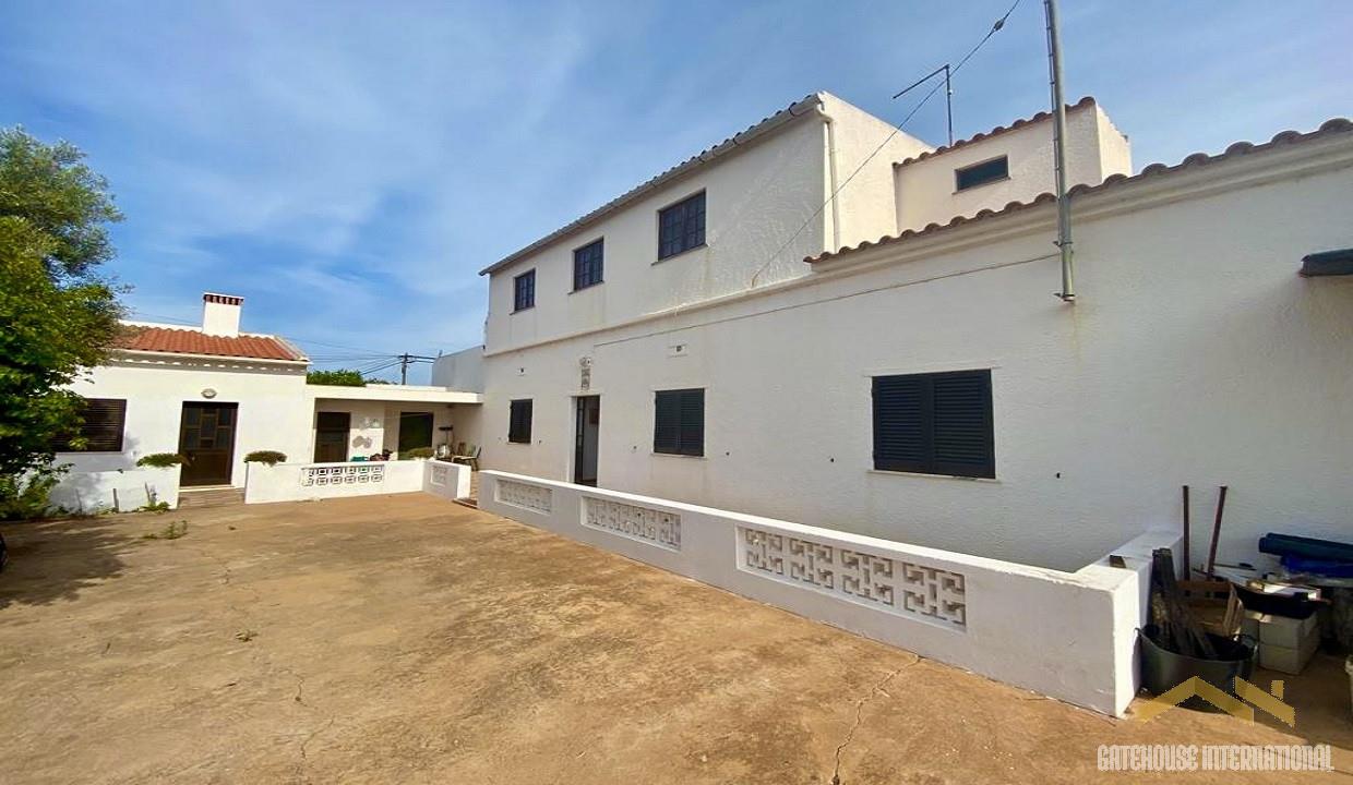 3 bedrooms Villa in Loule, Portugal No. 255081