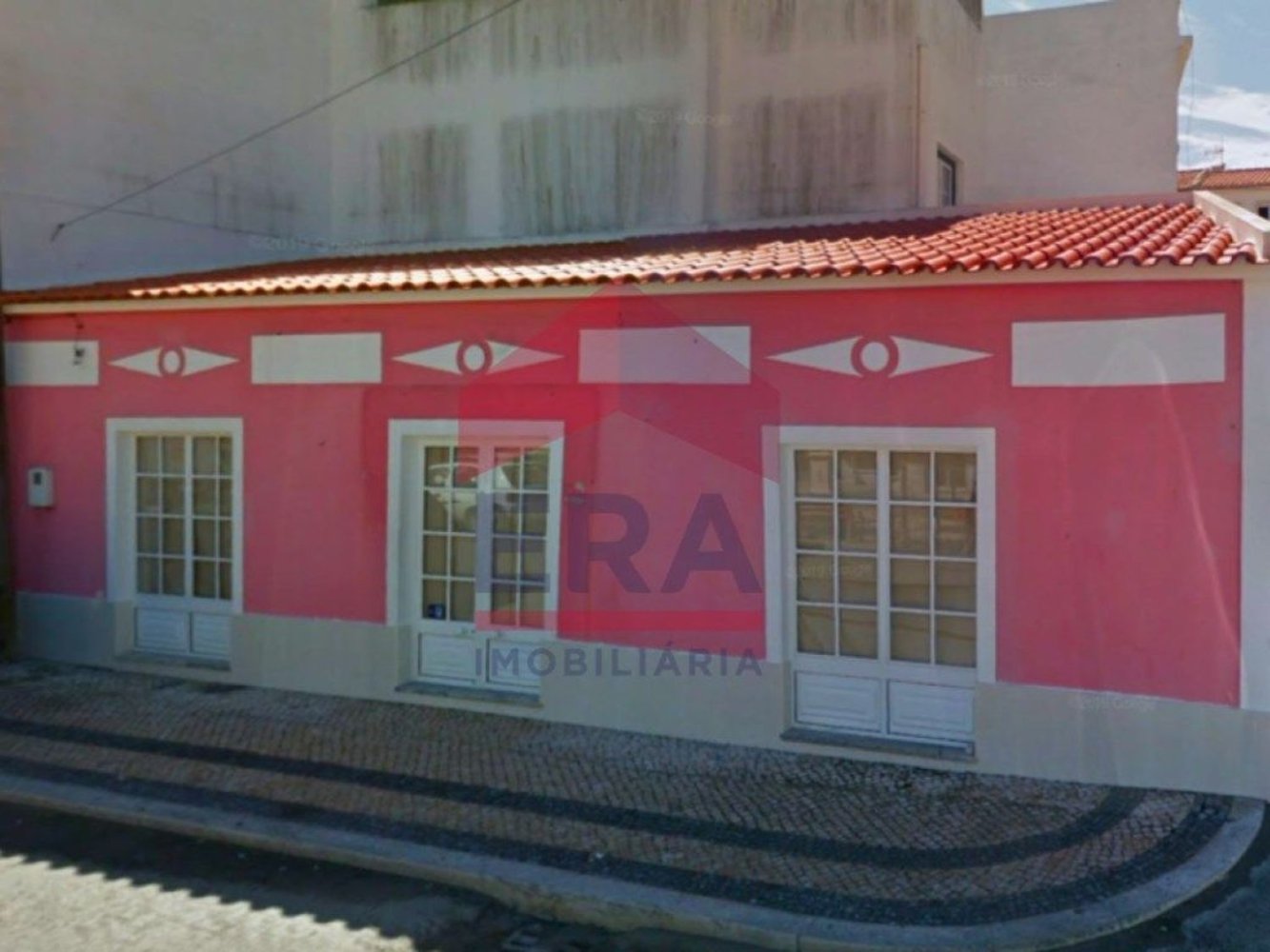 32m² Building in Peniche, Portugal No. 297795