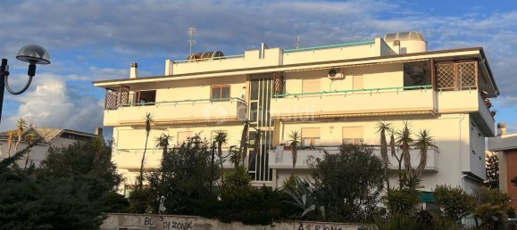 3 rooms Apartment in Nettuno, Italy No. 41000 16