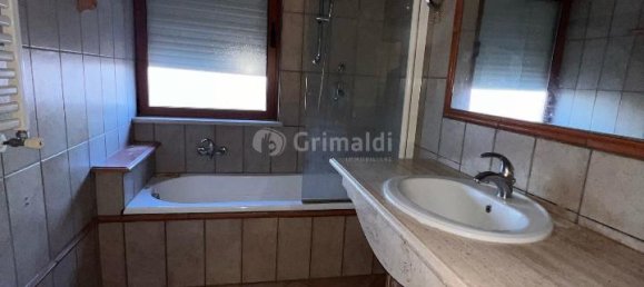 3 rooms Apartment in Nettuno, Italy No. 41000 9