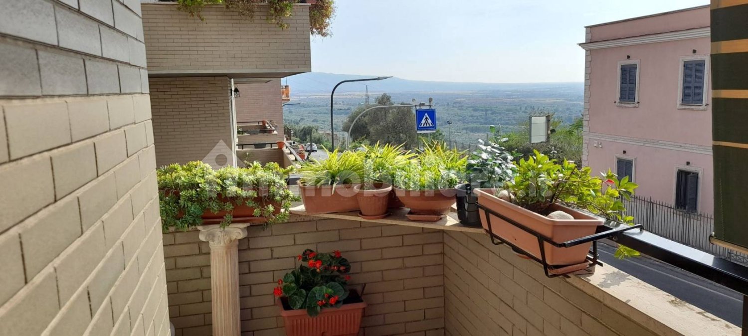 3 غرف نوم شقة في Tivoli, Italy رقم 175340