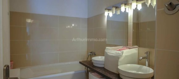 1 bedroom Apartment in Meylan, France No. 355461 9