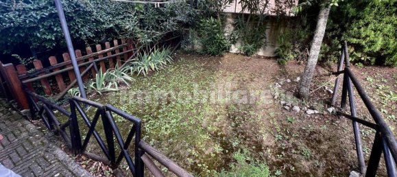 Квартира с 2 спальнями в Монтальчино, Италия № 216333 15