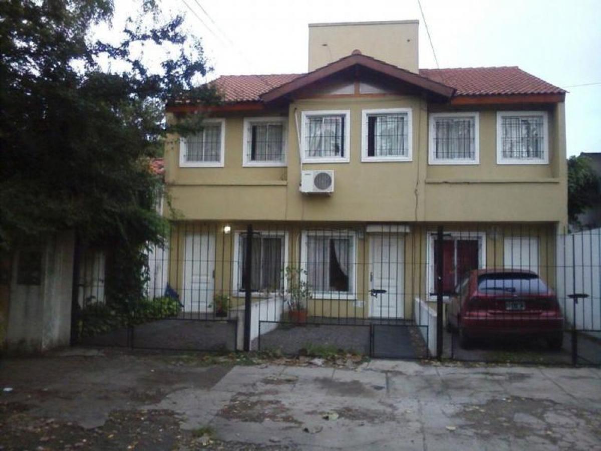 2 bedrooms House in San Miguel, Argentina No. 79113