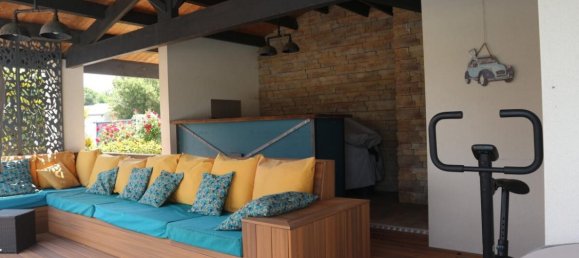 5 bedrooms Villa in La Rochelle, France No. 347652 8