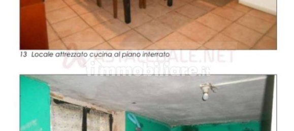 3 bedrooms House in Fiorenzuola d'Arda, Italy No. 266130 7