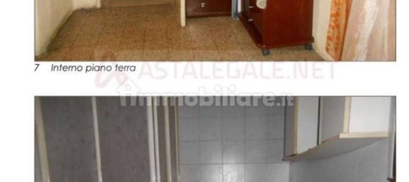 3 bedrooms House in Fiorenzuola d'Arda, Italy No. 266130 5