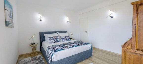 Дом с 6 спальнями в Лагуш, Португалия № 122713 15