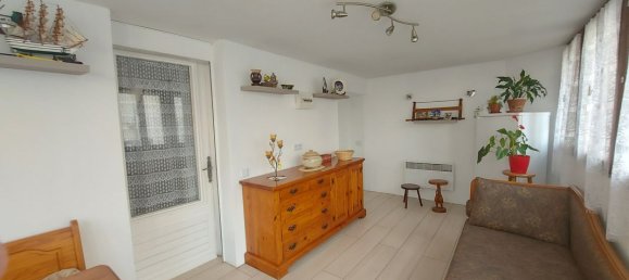 3 bedrooms House in Guernes, France No. 136229 7