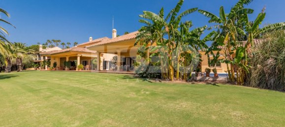 5 bedrooms Villa in Cadiz, Spain No. 103971 11