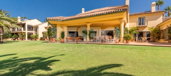 5 bedrooms Villa in Cadiz, Spain No. 103971 18