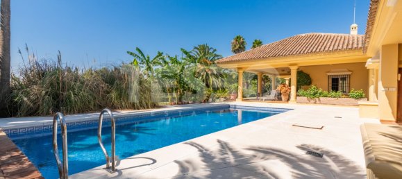 5 bedrooms Villa in Cadiz, Spain No. 103971 13