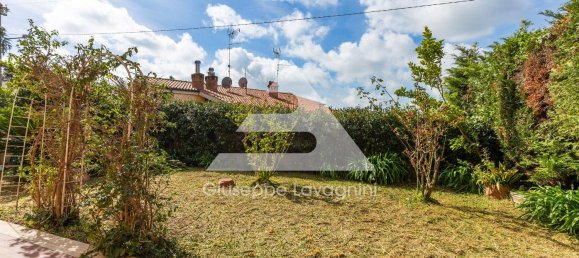 3 chambres Appartement à Albano Laziale, Italy No. 12289 27