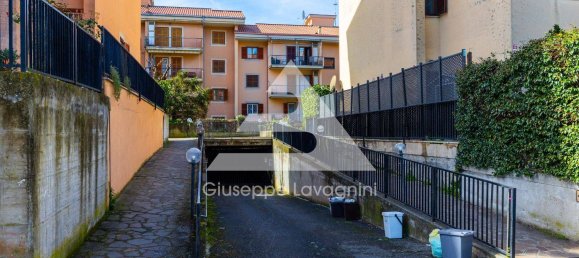 3 chambres Appartement à Albano Laziale, Italy No. 12289 5