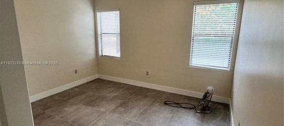 Vivenda T5 em Miami, EUA N.º 615875 12