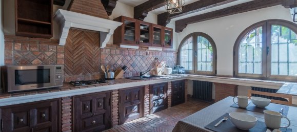 4 bedrooms Villa in Marbella, Spain No. 52948 60