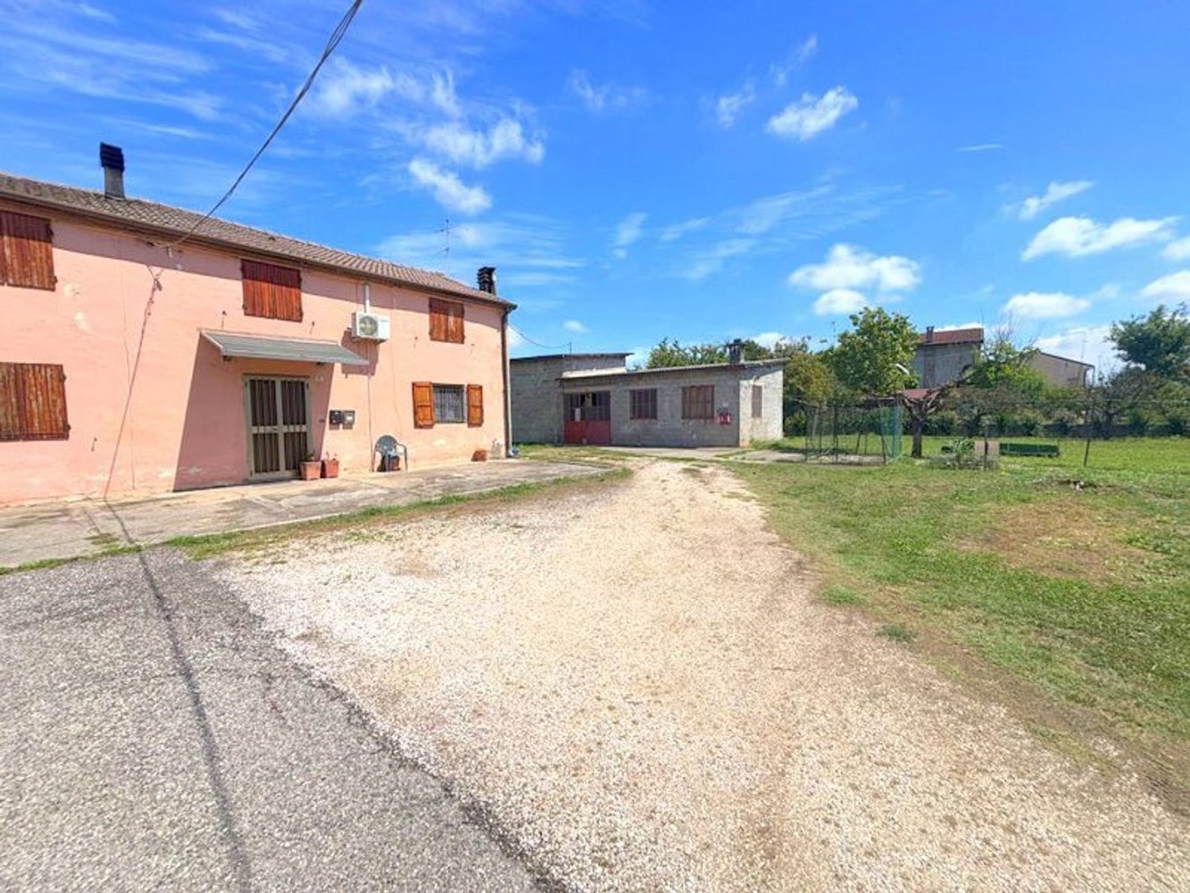 Casa de 12 dormitorios en Cerea, Italy No. 318186