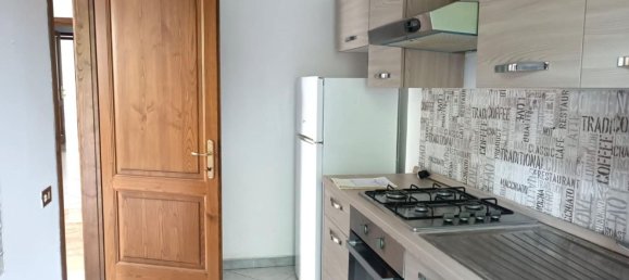 4 rooms Apartment in Gallicano, Italy No. 134865 5