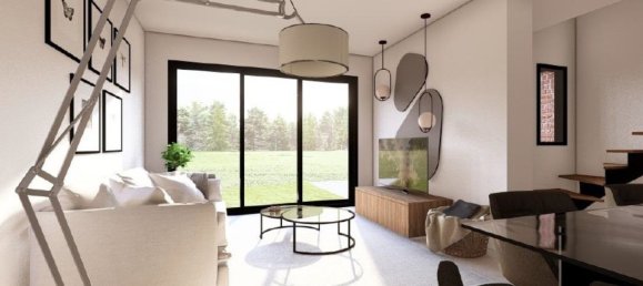 337m² Land in Chateaugiron, France No. 95514 4