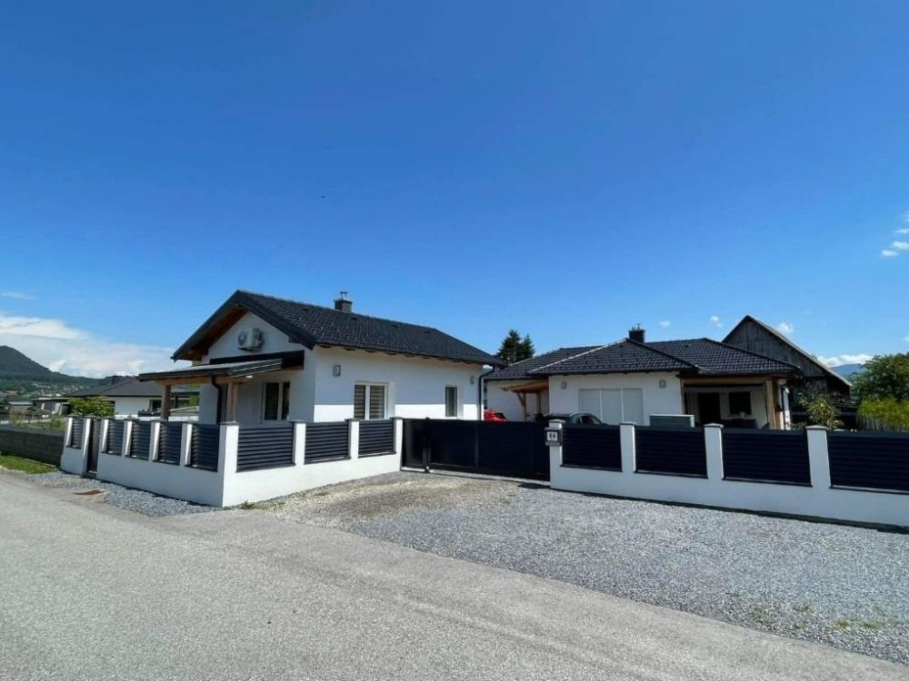 5-salle Maison à St. Jakob im Rosental, Austria No. 98186