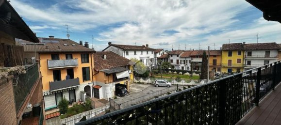 Apartamento de 3 dormitorios en Calcio, Italy No. 380830 4