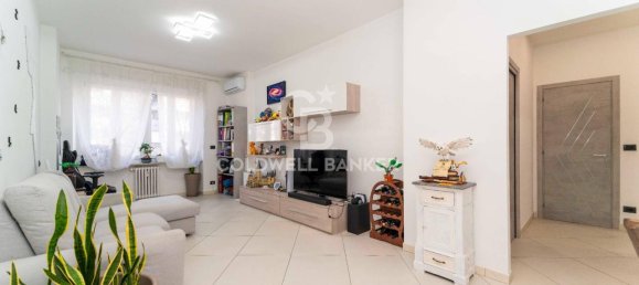 Квартира с 3 комнатами в Турин, Италия № 232647 5