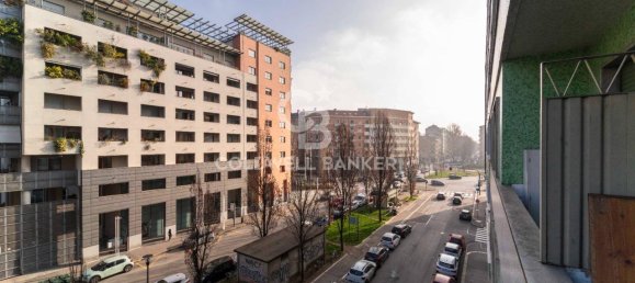 Квартира с 3 комнатами в Турин, Италия № 232647 29