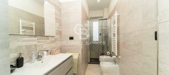 Квартира с 3 комнатами в Турин, Италия № 232647 24