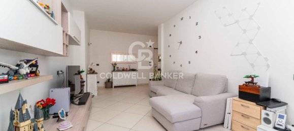 Квартира с 3 комнатами в Турин, Италия № 232647 12