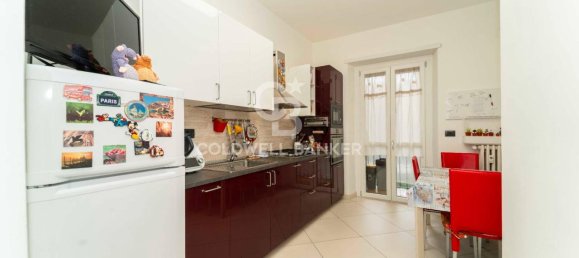 Квартира с 3 комнатами в Турин, Италия № 232647 20