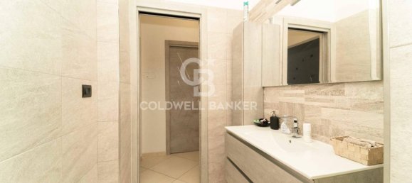 Квартира с 3 комнатами в Турин, Италия № 232647 25