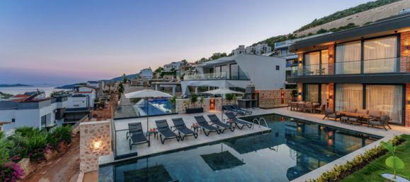 Villa 4+1 in Kalkan, Turkey No. 28081 23