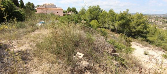  Land in Moraira, Spain No. 8403 5