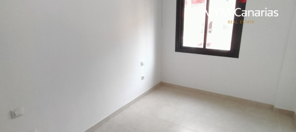 3 bedrooms Penthouse in Adeje, Spain No. 15216 11