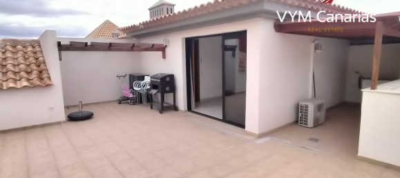 3 bedrooms Penthouse in Adeje, Spain No. 15216 2